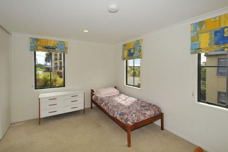 Photo of property in 11/97b Mokoia Road, Birkenhead, Auckland, 0626