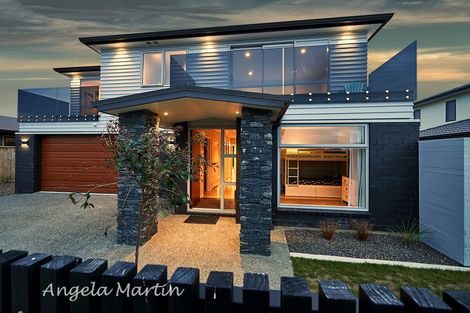 Photo of property in 140 Ruapehu Drive, Fitzherbert, Palmerston North, 4410