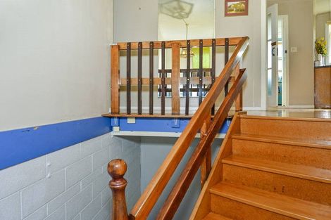 Photo of property in 5 Waverley Avenue, Glenfield, Auckland, 0629