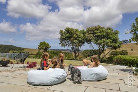 Photo of property in 93 Taylor Road, Waimauku, 0882