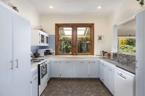 Photo of property in 190 Regent Street, Martinborough, 5711