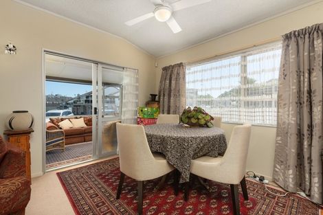 Photo of property in 10 Pacific Avenue, Mount Maunganui, 3116