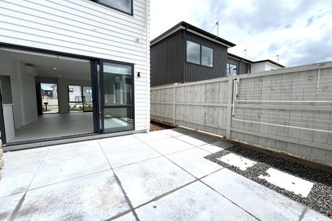 Photo of property in 4 Nuku Place, Manurewa, Auckland, 2102