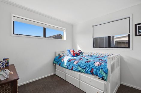 Photo of property in 51 Crown Street, Papamoa, 3118