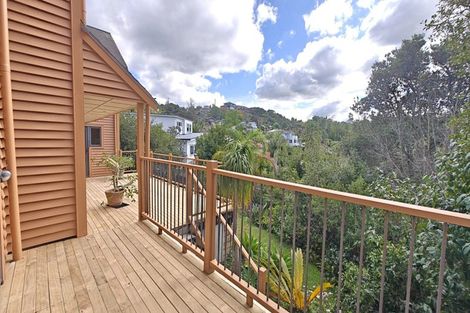 Photo of property in 1 Glenreagh Place, Torbay, Auckland, 0630