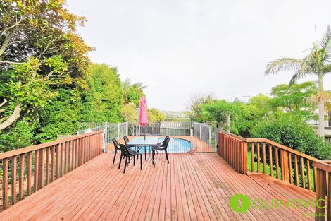 Photo of property in 1/4 Raines Avenue, Forrest Hill, Auckland, 0620