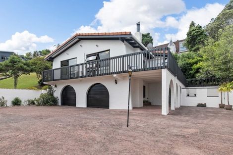 Photo of property in 69 Rosecamp Road, Beach Haven, Auckland, 0626