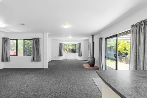 Photo of property in 10 Yasmin Lane, Kinloch, Taupo, 3377