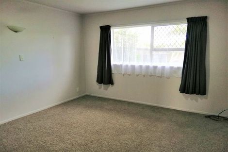 Photo of property in 3/178 Centreway Road, Orewa, 0931