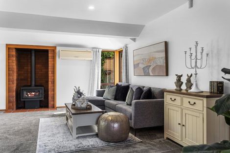 Photo of property in 51 Good Street, Rangiora, 7400