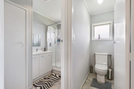 Photo of property in 2/14 Cosgrave Road, Papakura, 2110