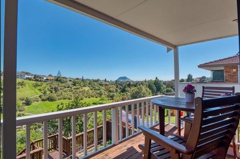 Photo of property in 50 Hillcrest Road, Otumoetai, Tauranga, 3110