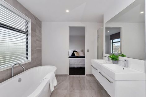 Photo of property in 4 Brenchley Avenue, Strowan, Christchurch, 8052