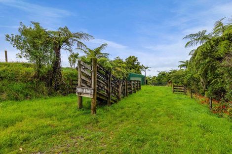 Photo of property in 40 Maunga Heights, Hurworth, New Plymouth, 4371