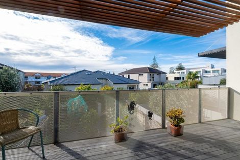 Photo of property in 11 Barry Street, Ahuriri, Napier, 4110