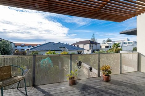 Photo of property in 11 Barry Street, Ahuriri, Napier, 4110