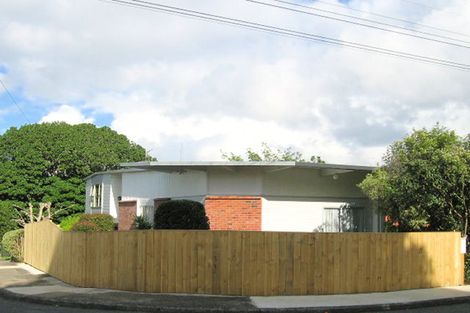 Photo of property in 12 Hoey Street, Te Kamo, Whangarei, 0112