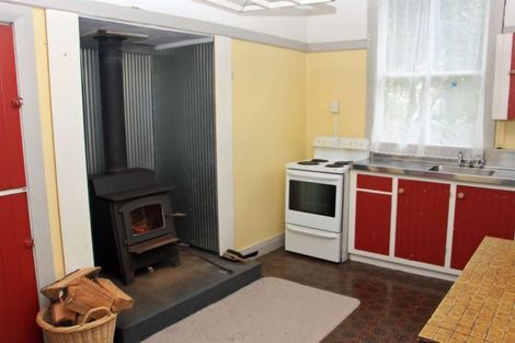 Photo of property in 3 Harper Street, Blackball, 7804