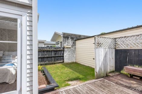 Photo of property in 27a Bauchop Road, Waterloo, Lower Hutt, 5011