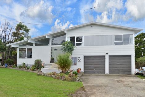 Photo of property in 57 Gorge Road, Maungaturoto, 0520