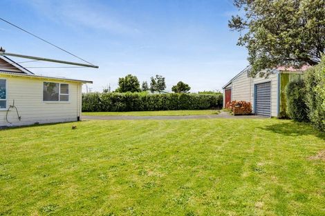 Photo of property in 45 Mcalpine Road, Hawera, 4672