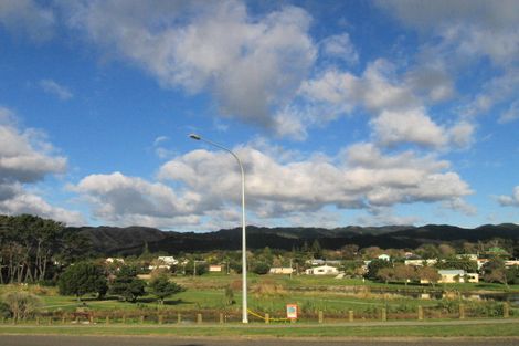 Photo of property in 150 Weggery Drive, Waikanae Beach, Waikanae, 5036