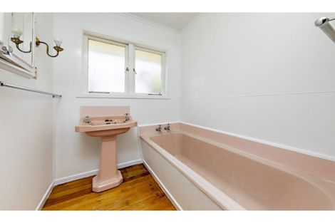 Photo of property in 43a Carruth Road, Papatoetoe, Auckland, 2025