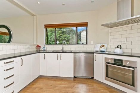 Photo of property in 1/15 Aorangi Place, Birkenhead, Auckland, 0626