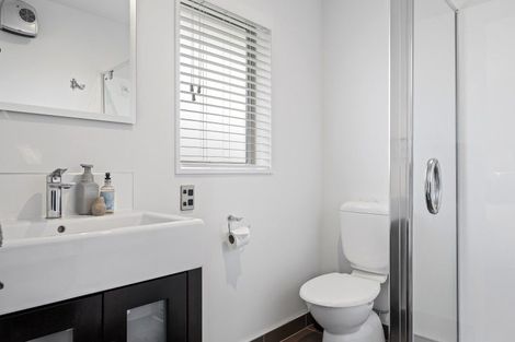 Photo of property in 6 Ambrose Place, Rangiora, 7400