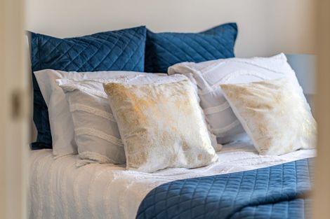 Photo of property in 19 Te Kaeaea Crescent, Wallaceville, Upper Hutt, 5018