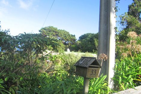 Photo of property in 33 Ferry Road, Days Bay, Lower Hutt, 5013