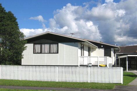 Photo of property in 6 Posa Avenue, Henderson, Auckland, 0612