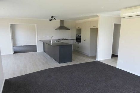 Photo of property in 281 Dixon Road, Fitzroy, Hamilton, 3206