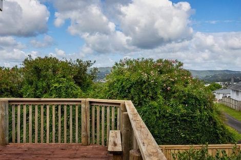 Photo of property in 21 Waitaki Street, Henderson, Auckland, 0612
