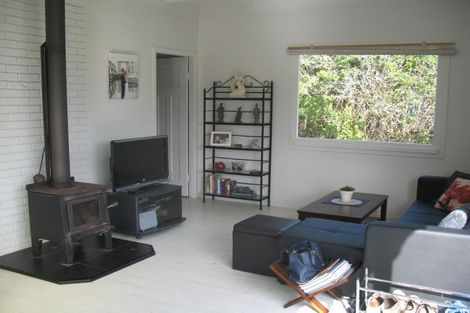 Photo of property in 265 One Tree Point Road, One Tree Point, 0118