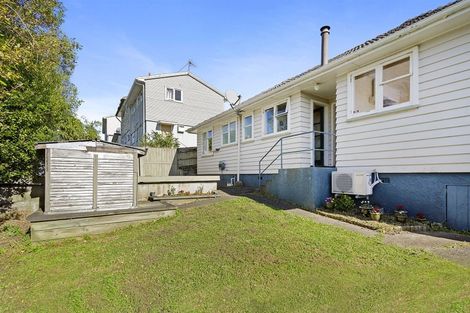 Photo of property in 56 Bell Street, Tawa, Wellington, 5028