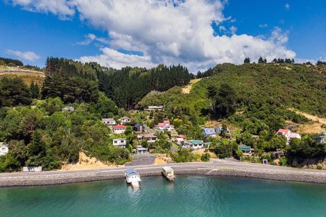 Photo of property in 1 King George Street, Broad Bay, Dunedin, 9014