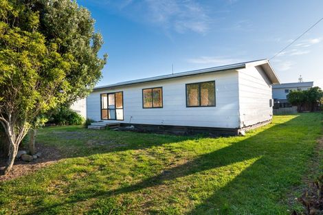 Photo of property in 86 Harper Road, Waimarama, Havelock North, 4294