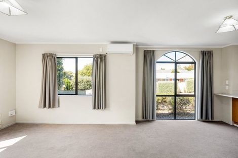 Photo of property in 4 Dunsford Mews, Hamilton Central, Hamilton, 3204