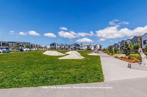 Photo of property in 62 Mapou Road, Hobsonville, Auckland, 0616