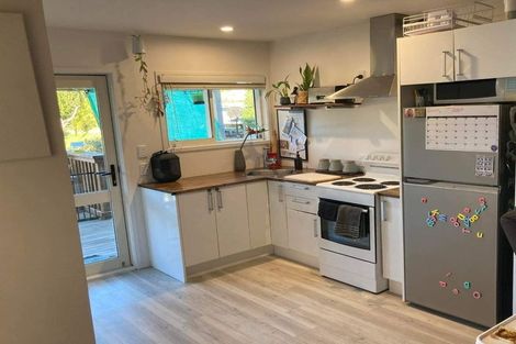 Photo of property in 15a Taylor Road, Papamoa Beach, Papamoa, 3118