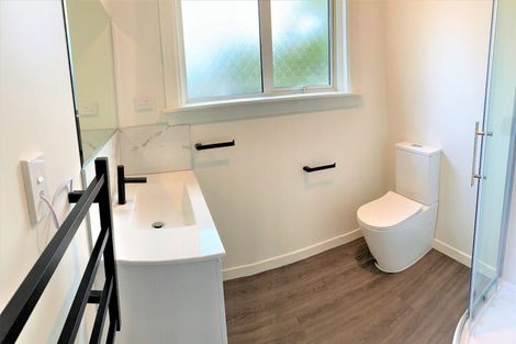 Photo of property in 26 Memorial Avenue, Ilam, Christchurch, 8053