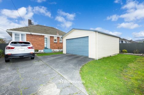 Photo of property in 73 Naenae Road, Naenae, Lower Hutt, 5011