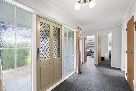 Photo of property in 90 Freyberg Avenue, Tamatea, Napier, 4112