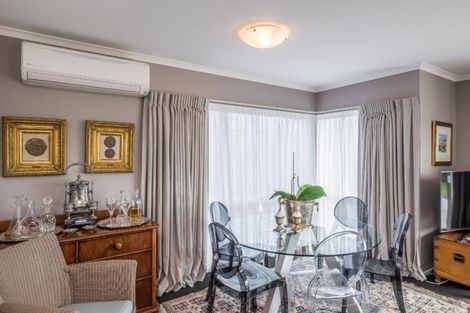 Photo of property in 2 Bluewater Place, Paraparaumu, 5032