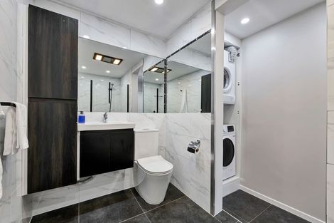 Photo of property in 3/220 Coronation Avenue, Welbourn, New Plymouth, 4310