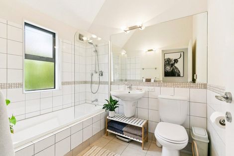 Photo of property in 68 Duthie Street, Karori, Wellington, 6012