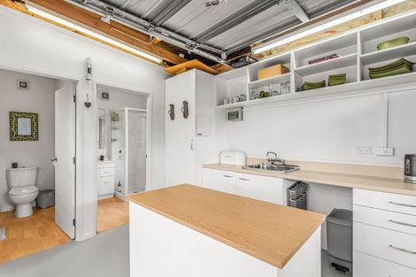 Photo of property in 17 Cook Drive, Whitianga, 3510