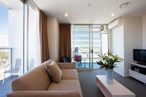 Photo of property in Proximity Apartments, 1405/17 Osterley Way, Manukau, Auckland, 2104