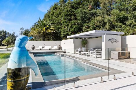 Photo of property in 37 Oakgrove Drive, Rangiora, 7400